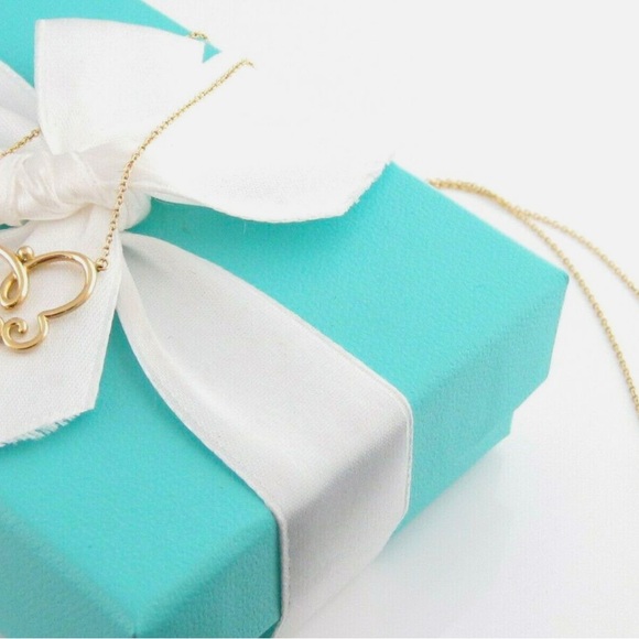 New Tiffany & Co 18K Yellow Gold Butterfly Picasso Pendant Necklace - Picture 2 of 7